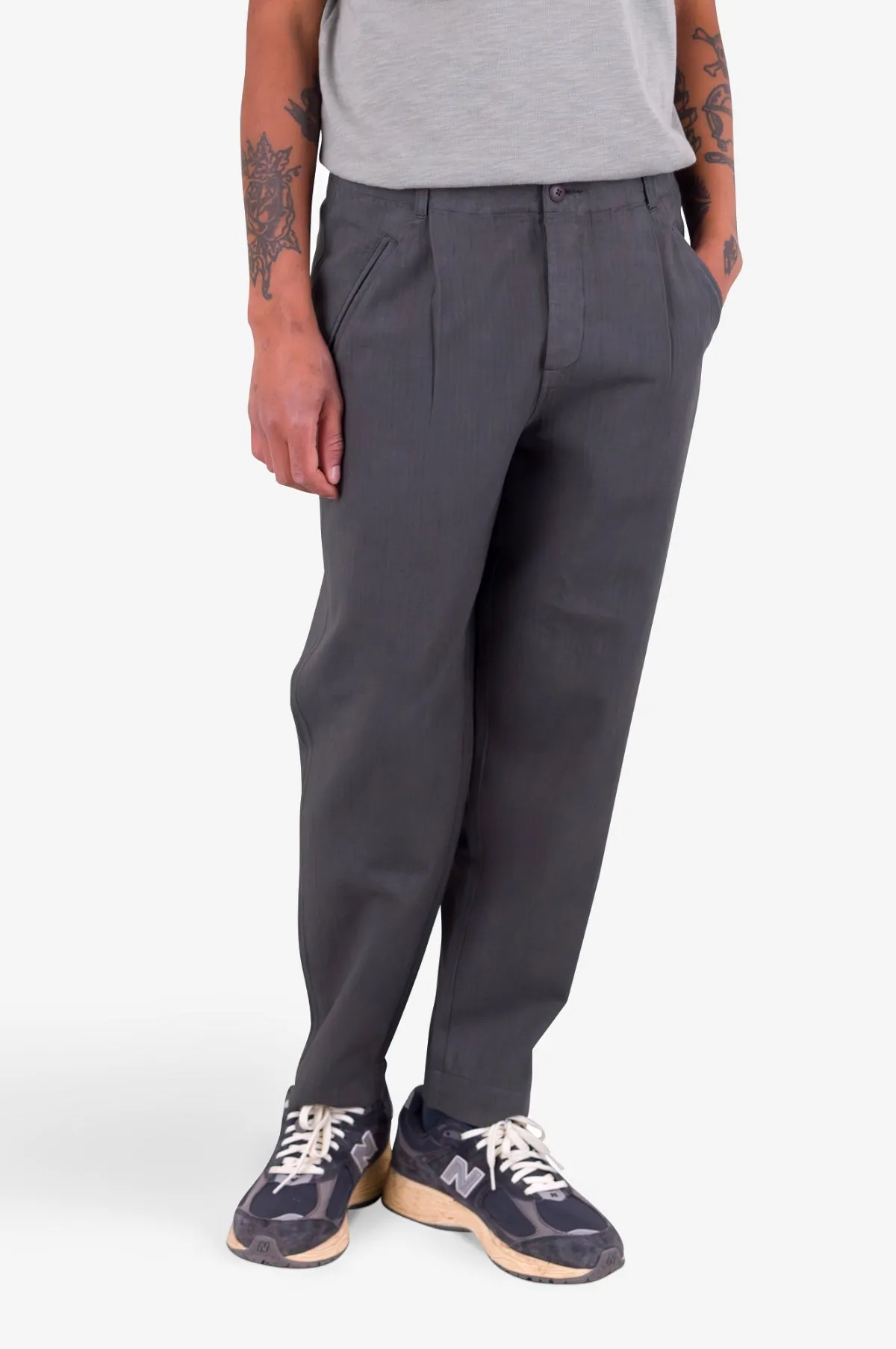 Assembly Pant Soft Black Herringbone