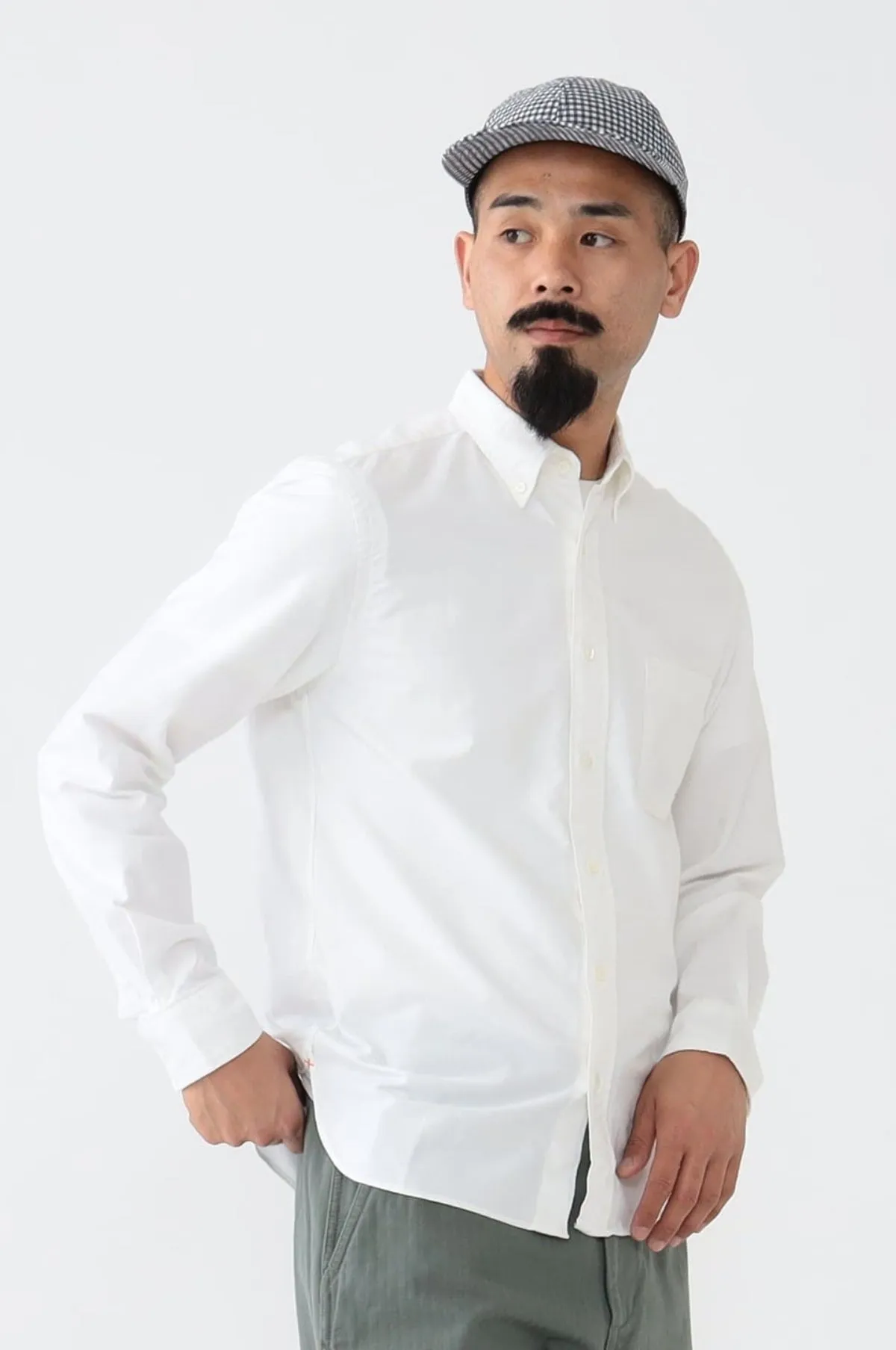 B.D Oxford White