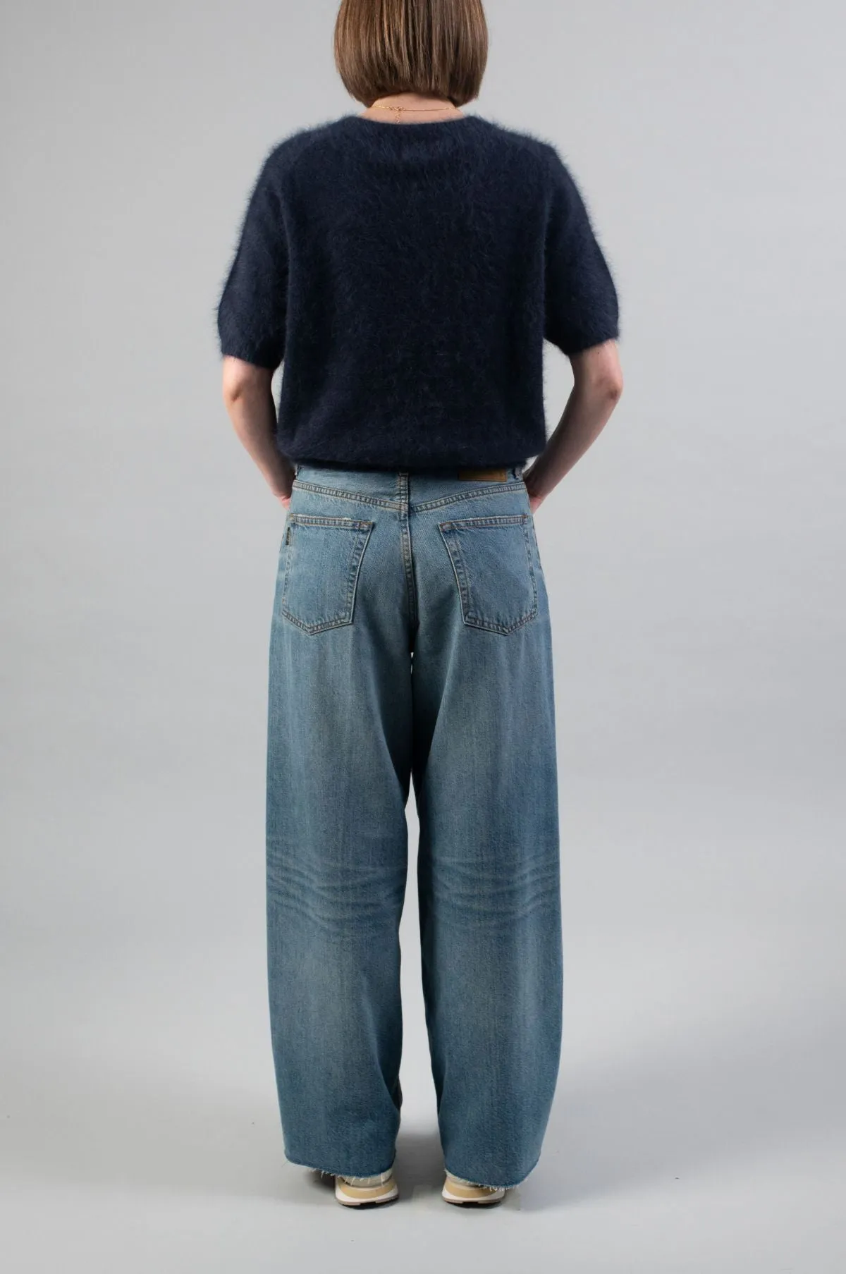 Bethany Jean Asian Fit Iconic Blue