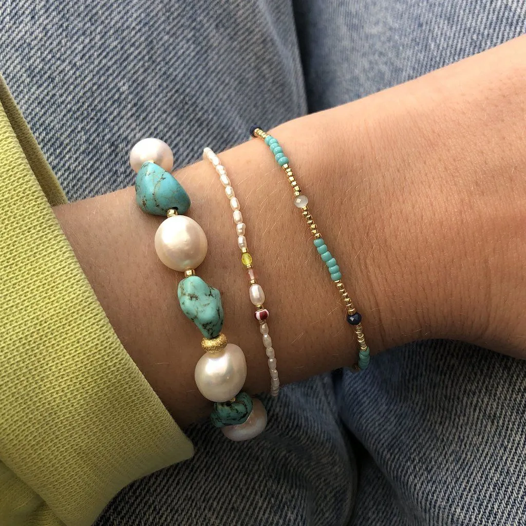 Clemence Gold Plated Bracelet w. Aqua Sky Beads