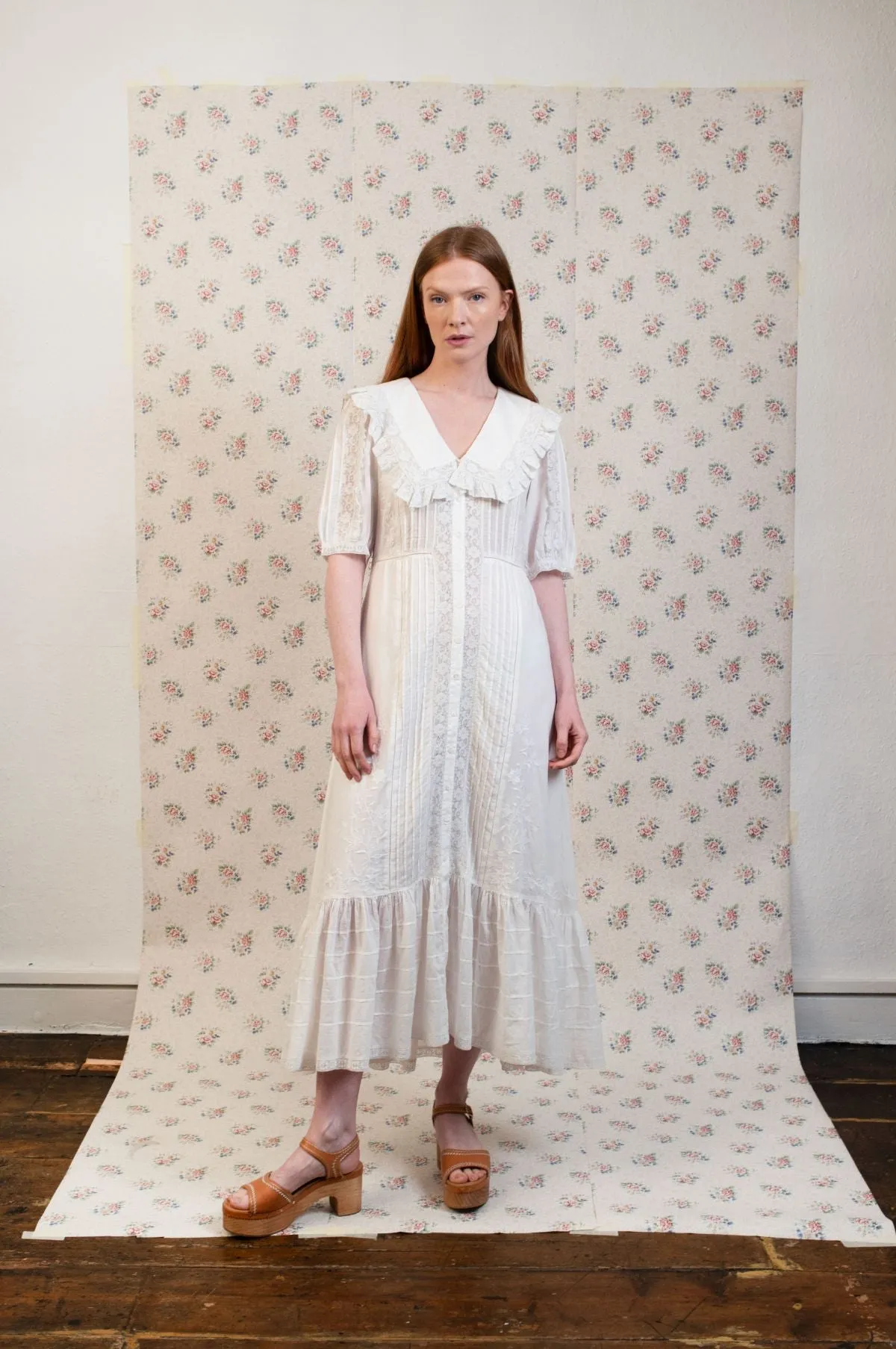 Edina Dress Pansy Embroidery White