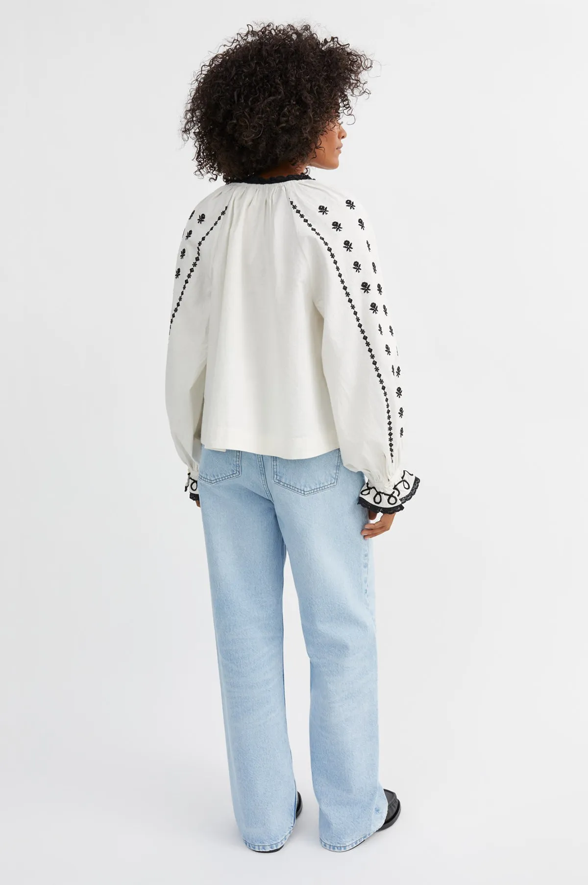Ella Blouse Silenced White/Black