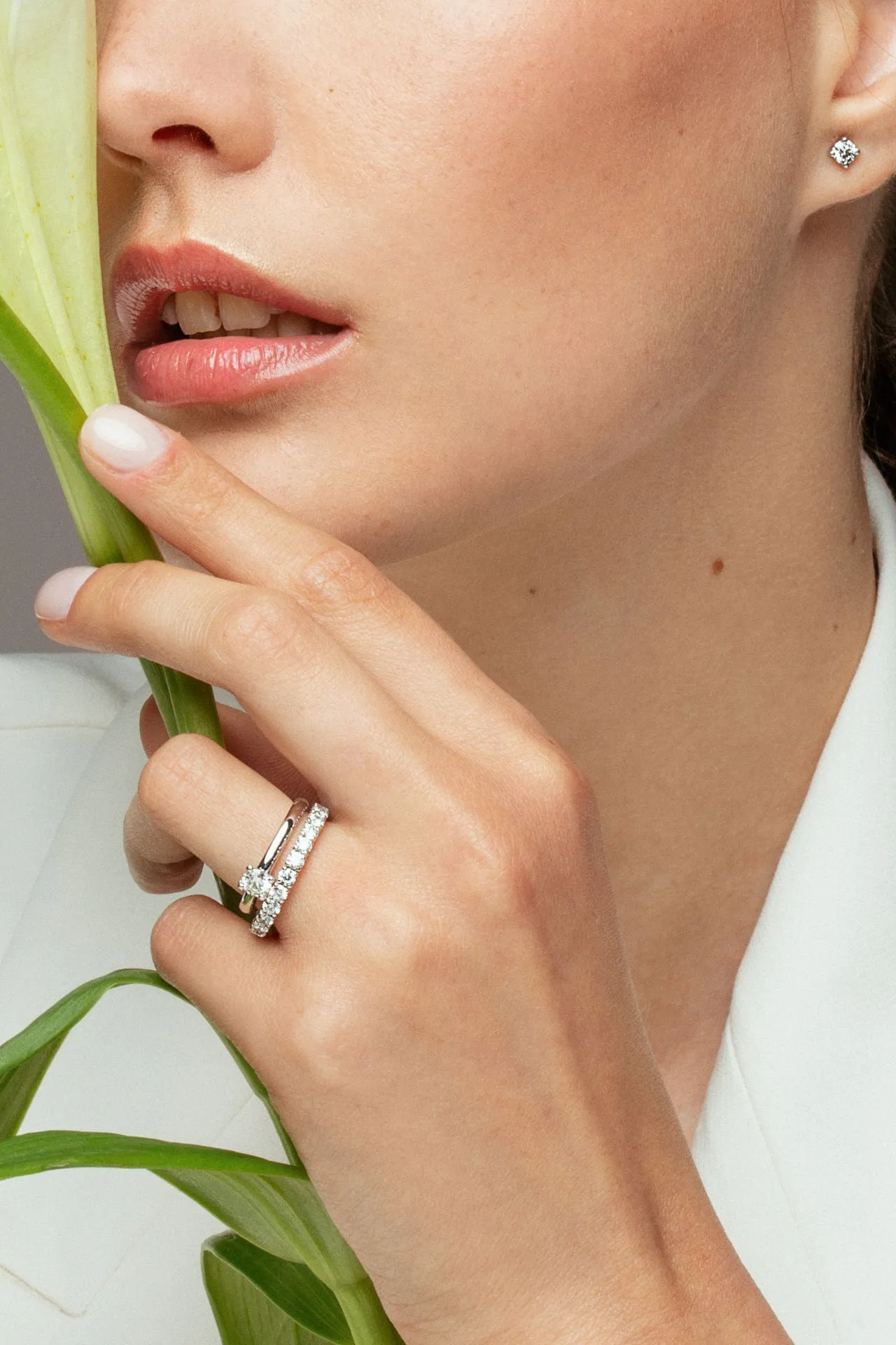 Eternity Band 0.10ct 18K White Gold Ring w. Lab-Grown Diamonds