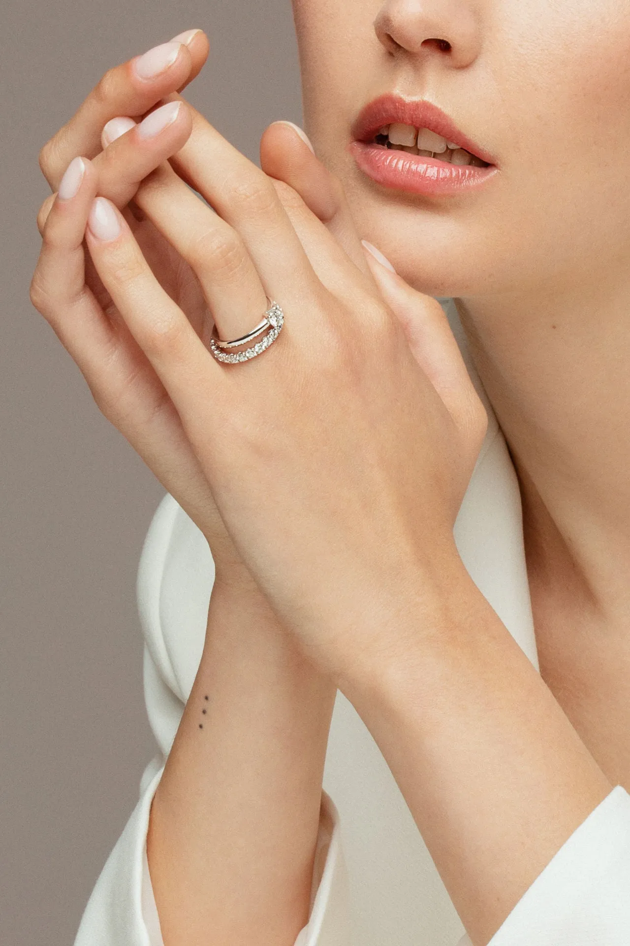 Eternity Band 0.10ct 18K White Gold Ring w. Lab-Grown Diamonds