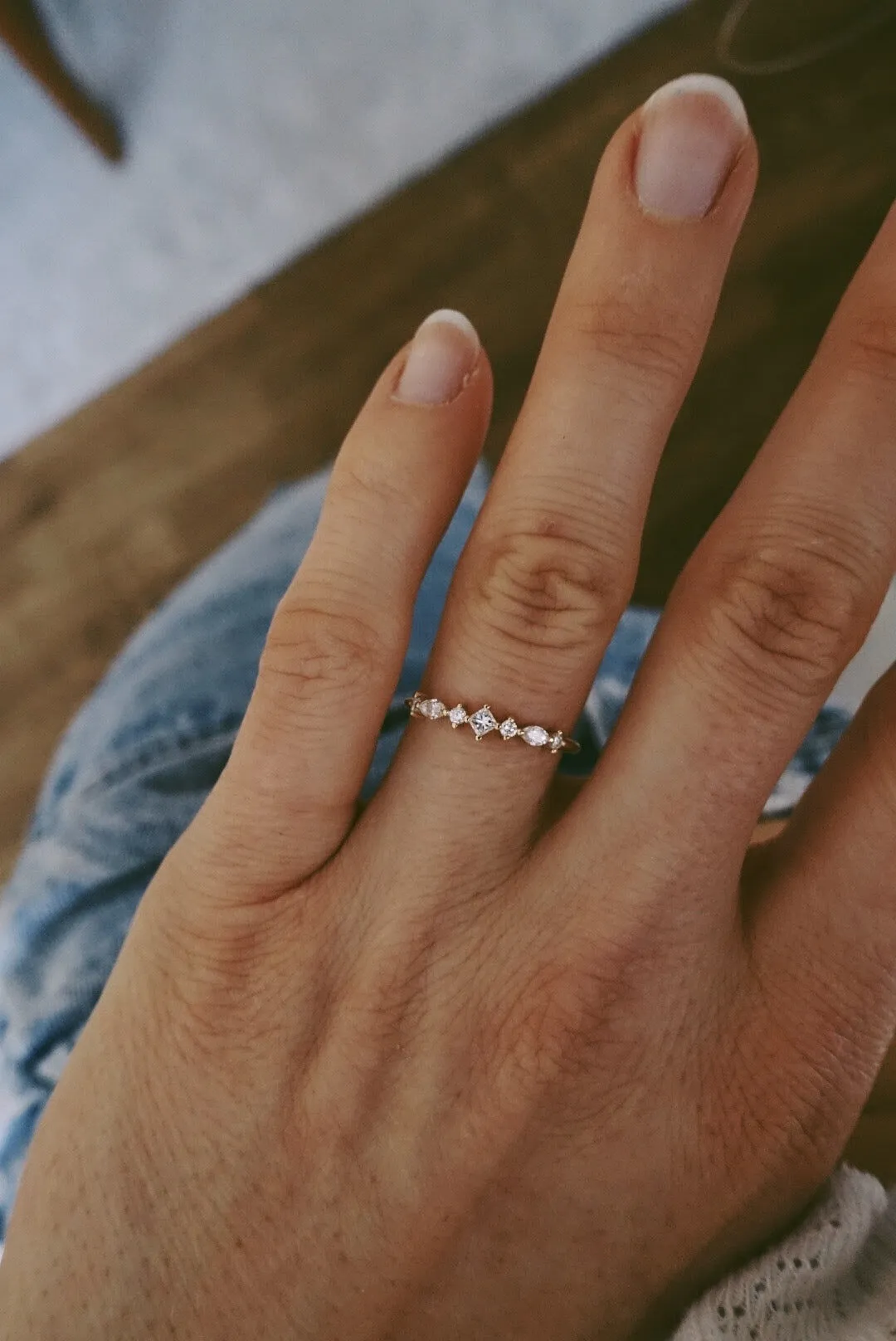 Hilda 18K Gold, Whitegold or Rosegold Ring w. Diamonds