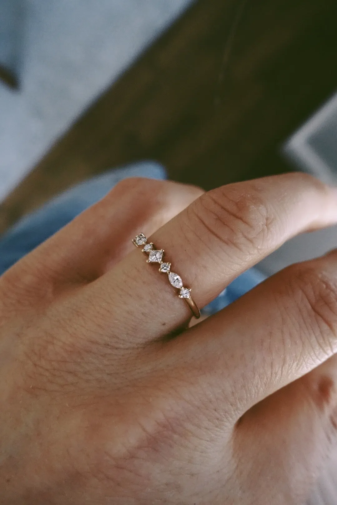 Hilda 18K Gold, Whitegold or Rosegold Ring w. Diamonds