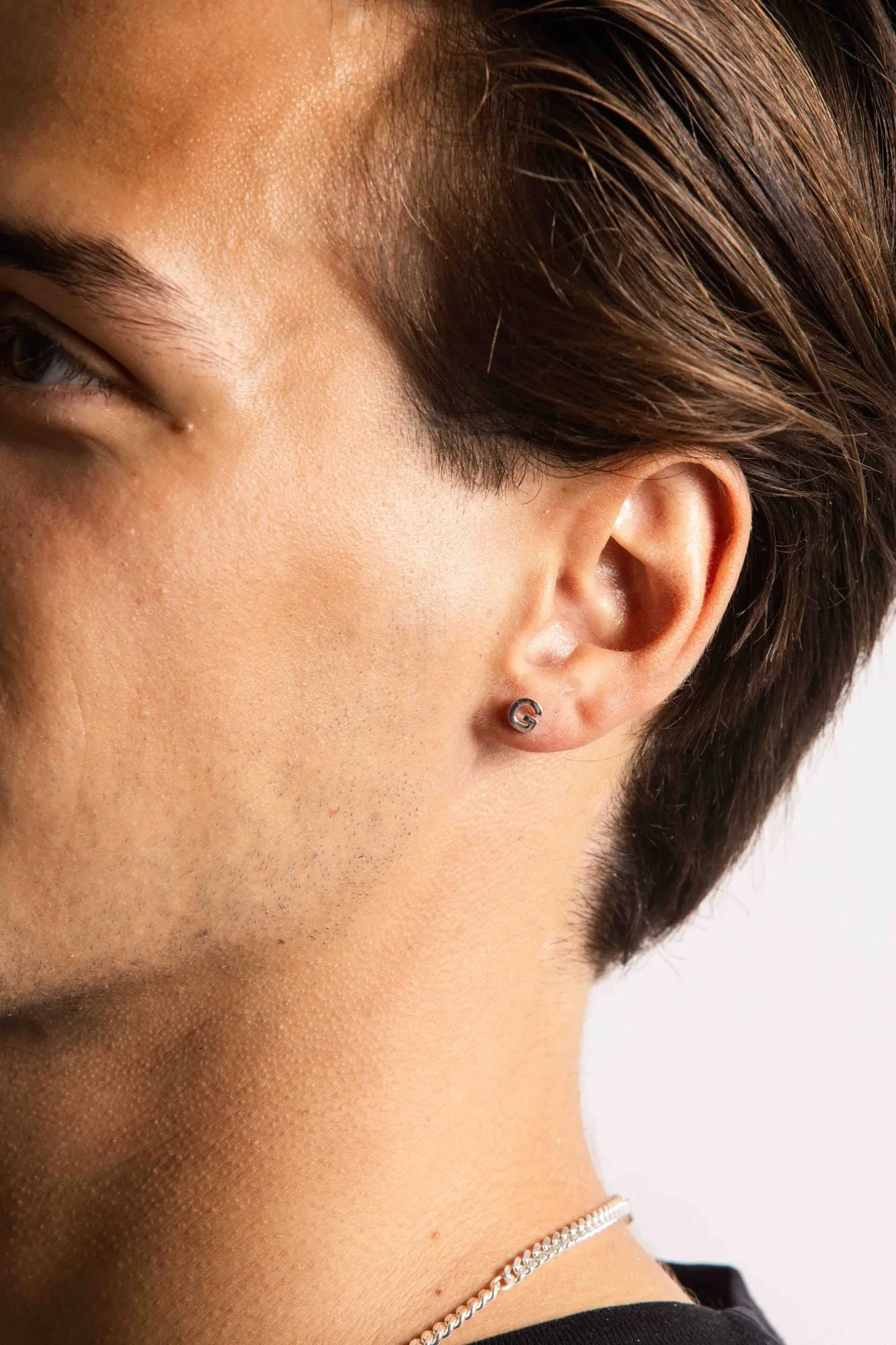 IX G Silver Stud