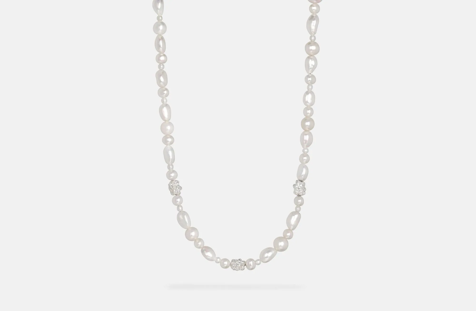 IX Ocean Pearl Necklace