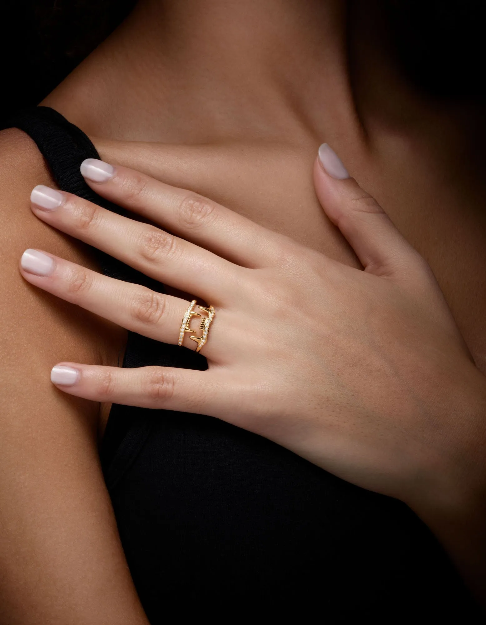 Jaw Upper 18K Gold Ring w. Lab-Grown Diamond