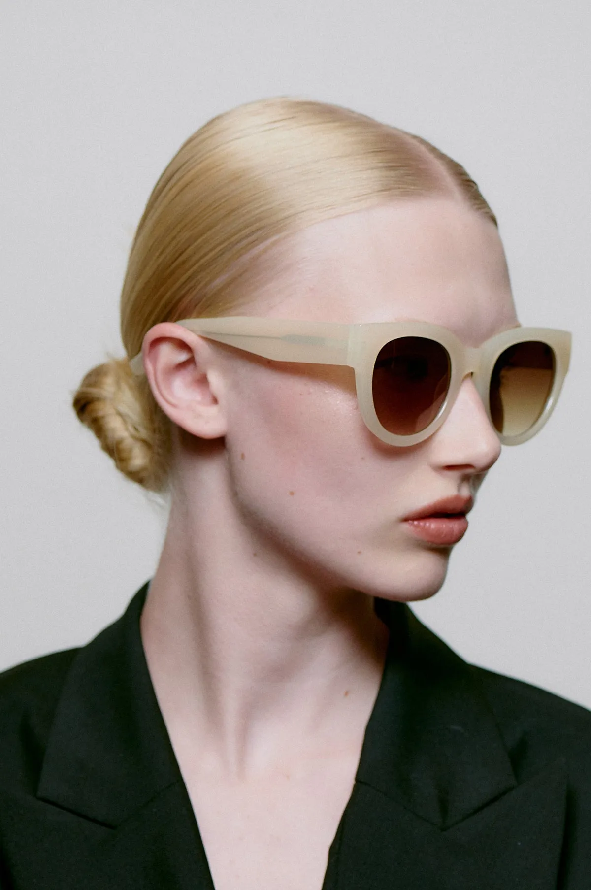 Lilly Sunglasses Cream Bone