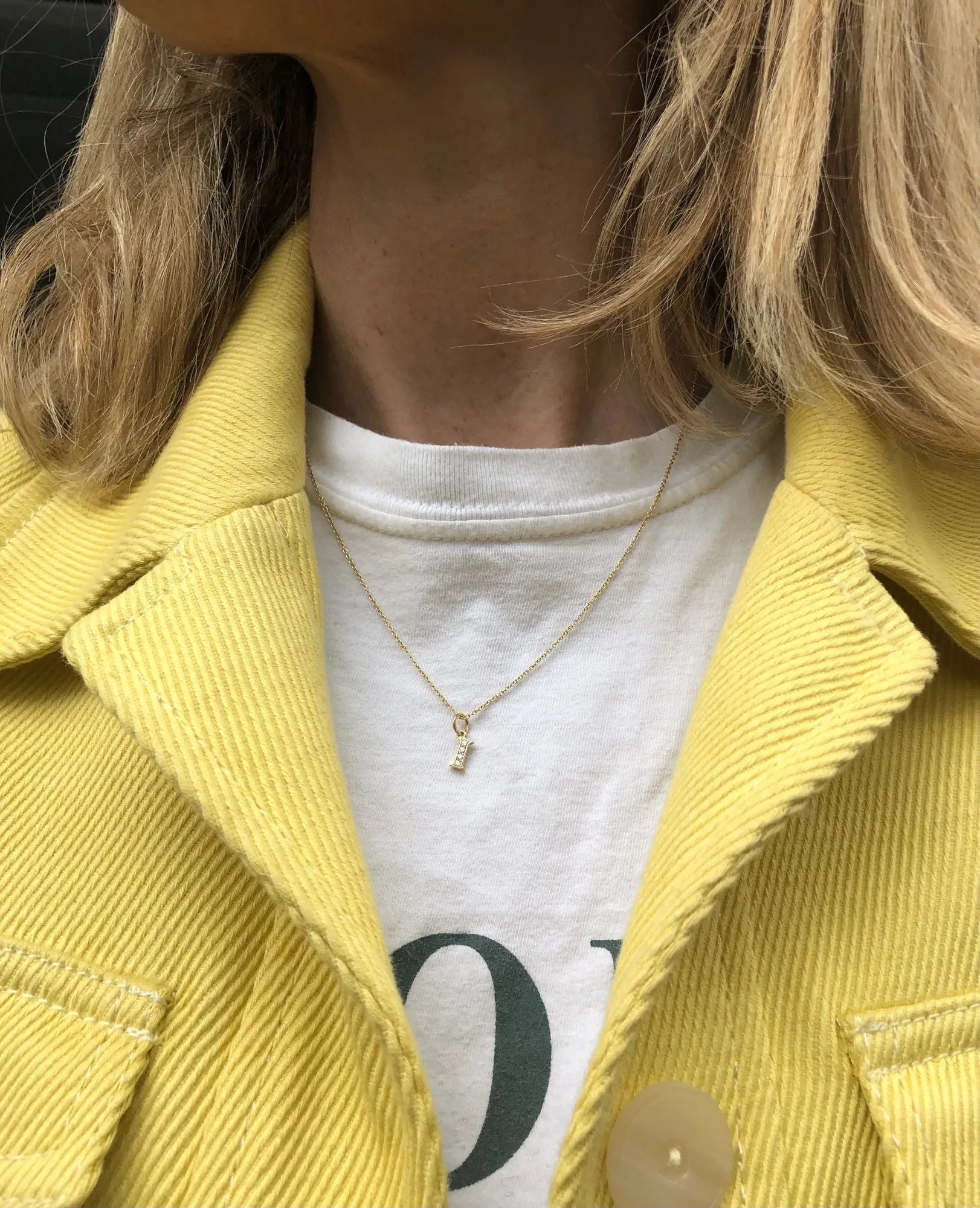 Love Letter D 18K Gold Necklace w. Diamonds