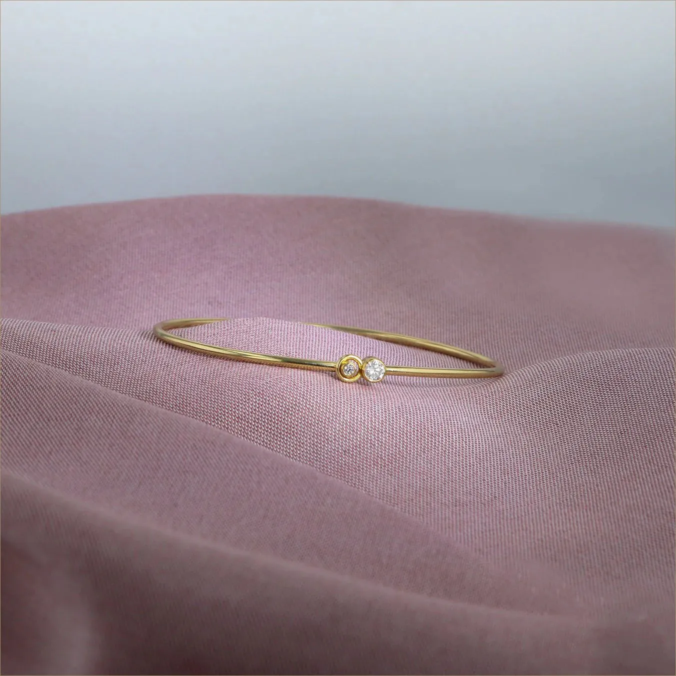 Lovely Sophie, big 14K Gold Bracelet w. Diamonds