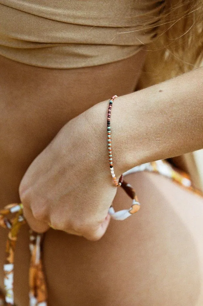 Maya Gold Plated Bracelet w. Mixed coloured Beads