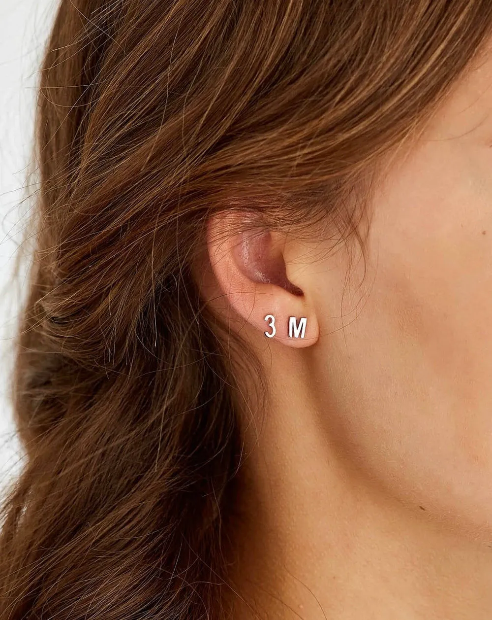 My N 18K Whitegold Stud w. Diamond