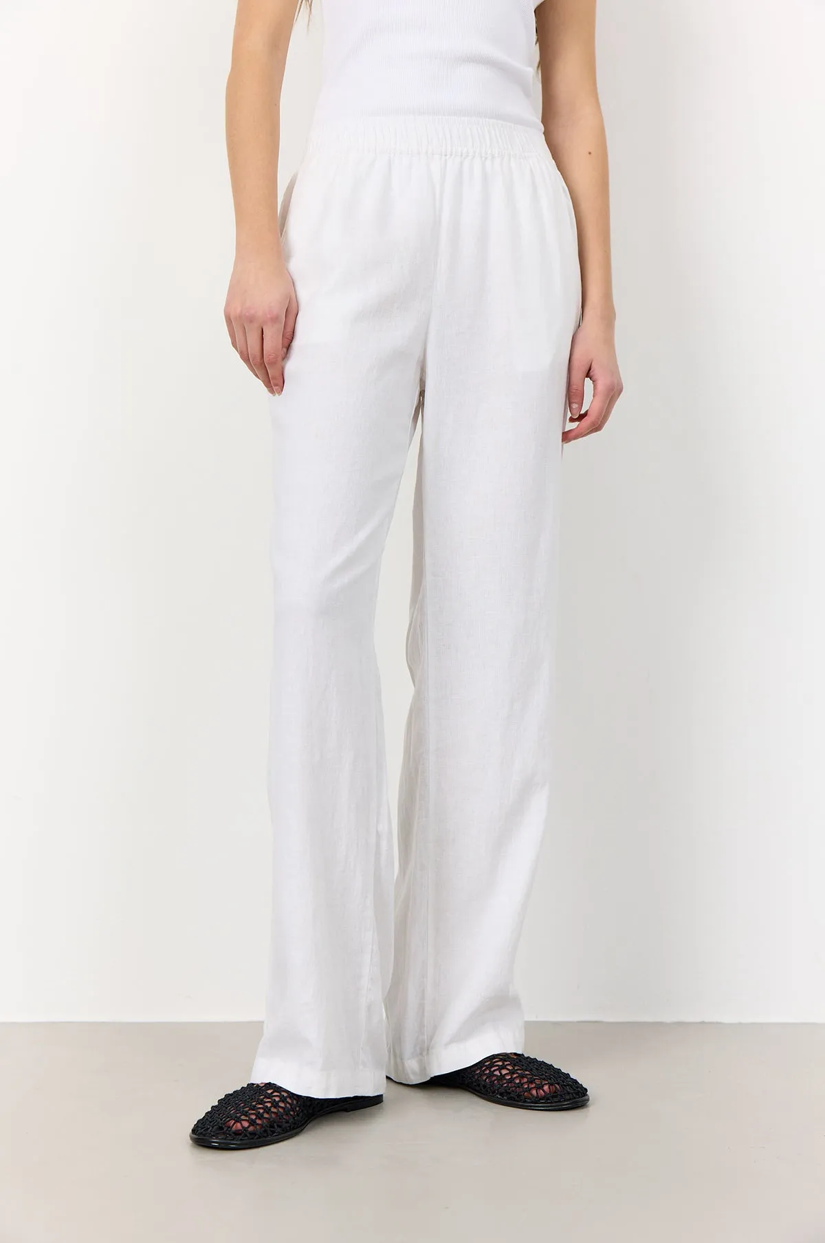 Naja Pant White
