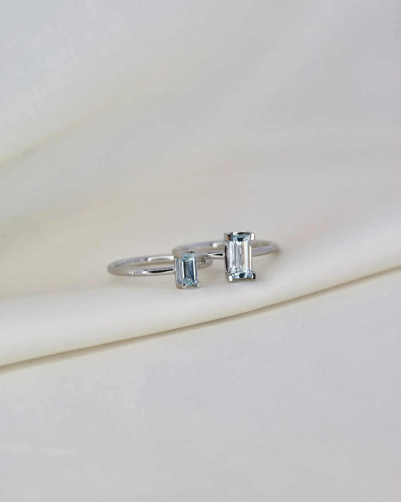 Nord Blue Turned 18K Whitegold Ring w. Aquamarine & Diamond