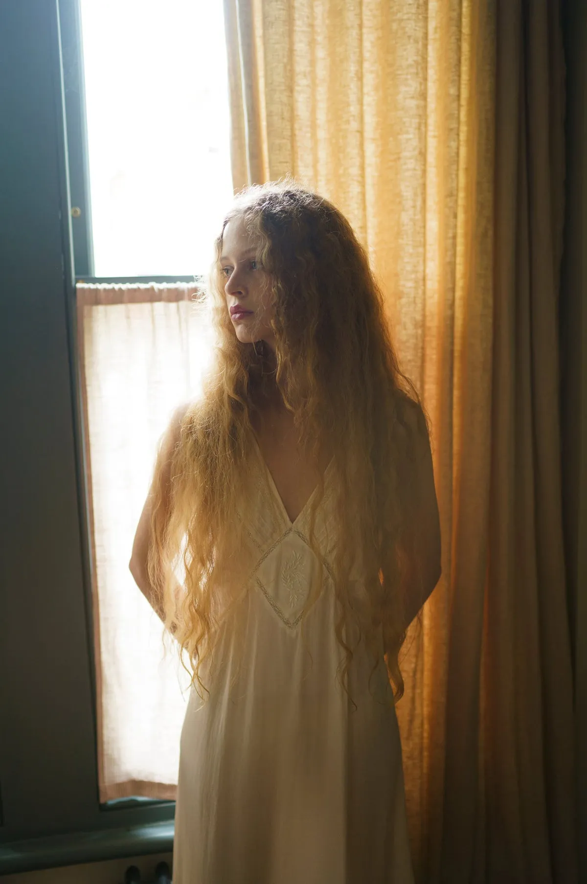 Primrose Dress Oyster