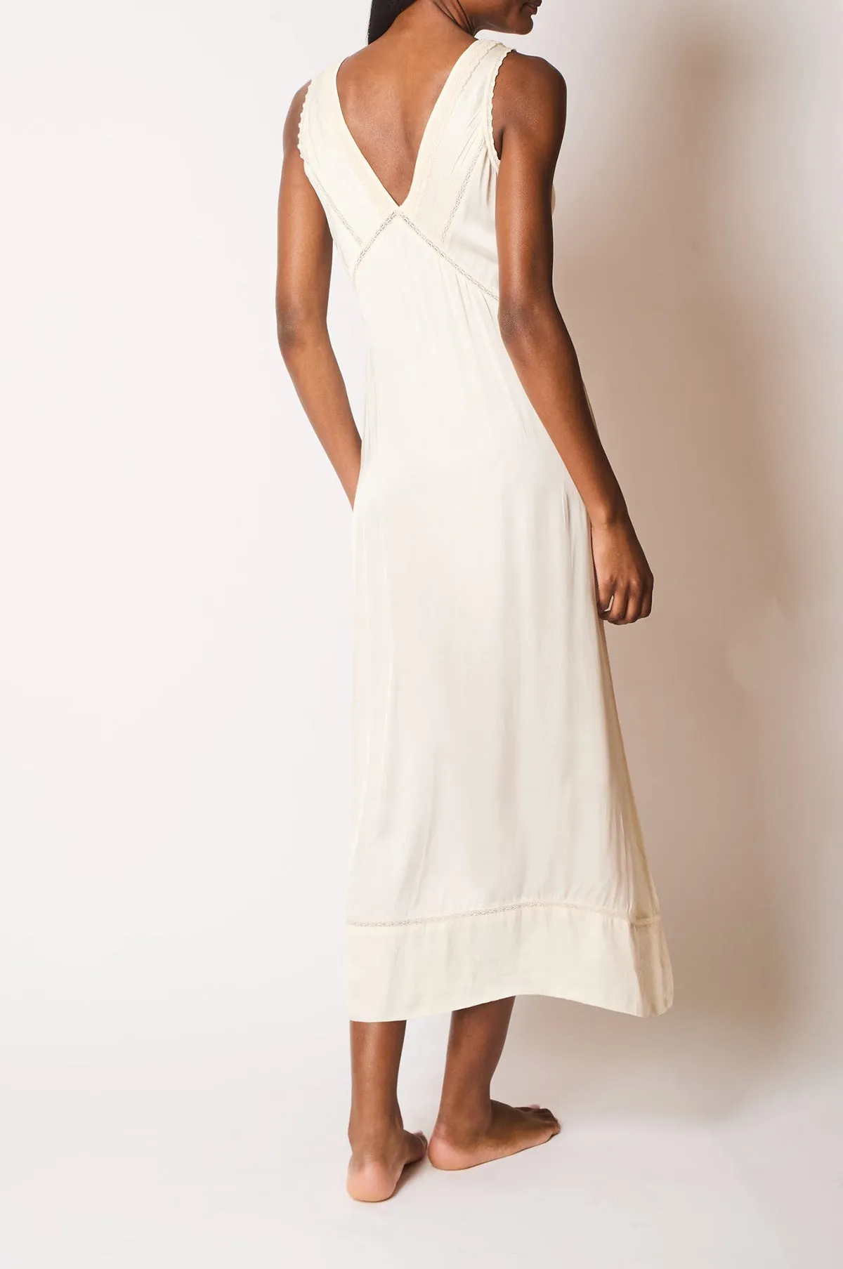 Primrose Dress Oyster
