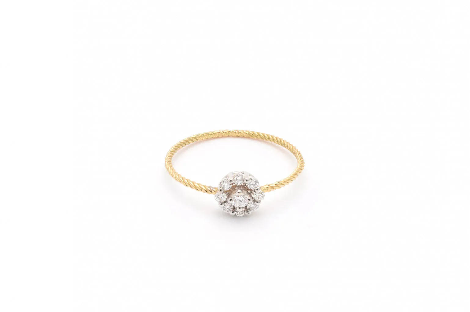 Rosette 18K Gold Ring w. Diamond