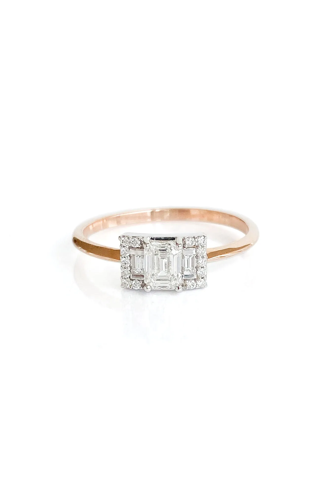 Second Wife Emerald 18K Rosegold & Whitegold Ring w. Diamonds