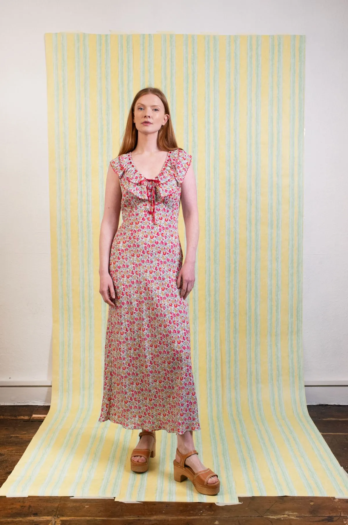 Seraphina Dress Shell Pansy Ivory