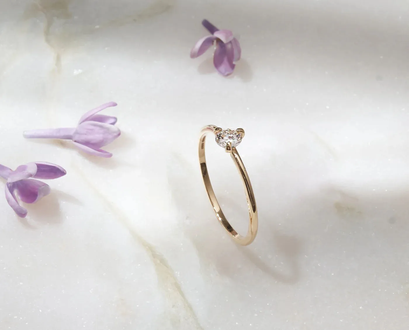 Three Prong 14K or 18K Gold Ring w. 0.3ct Lab-Grown Diamond