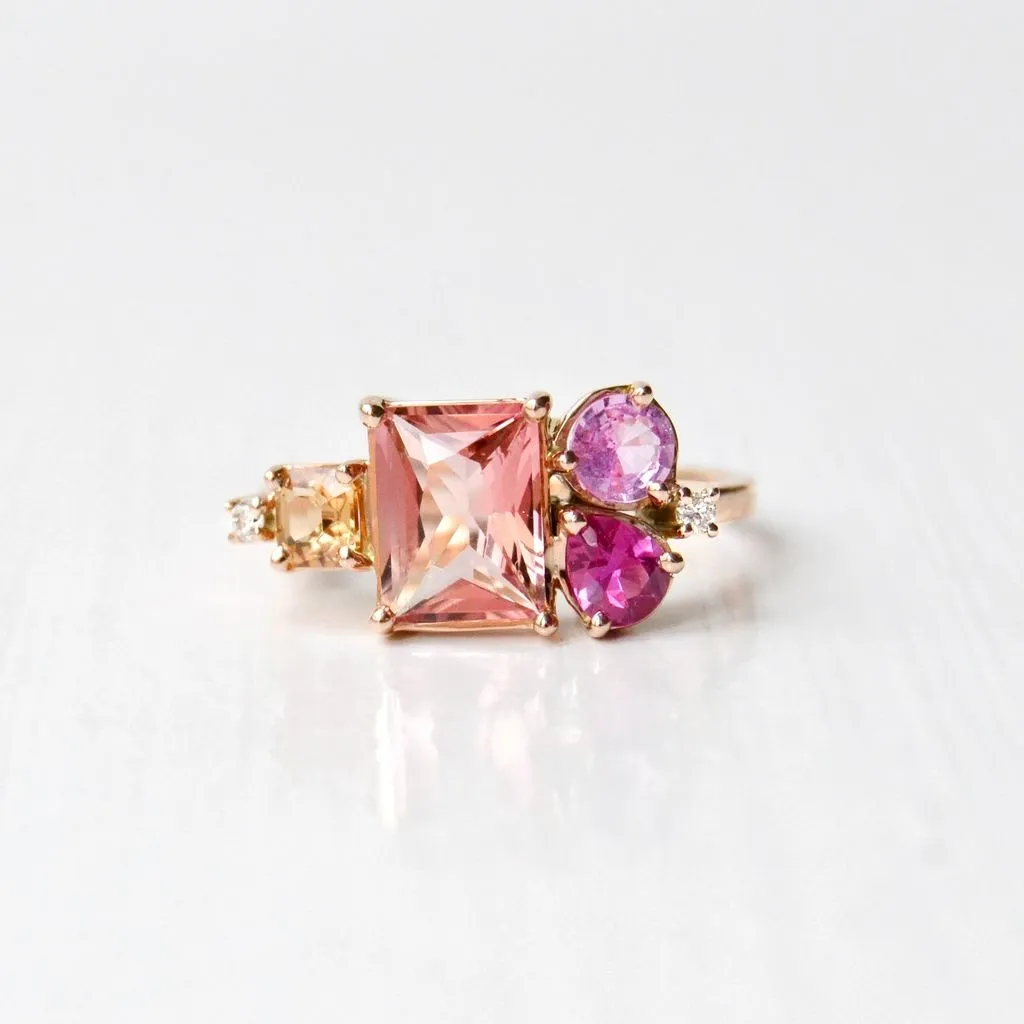 Varnaya Taruva 18K Gold Ring w. Tourmaline, Sapphire, Ruby & Diamonds