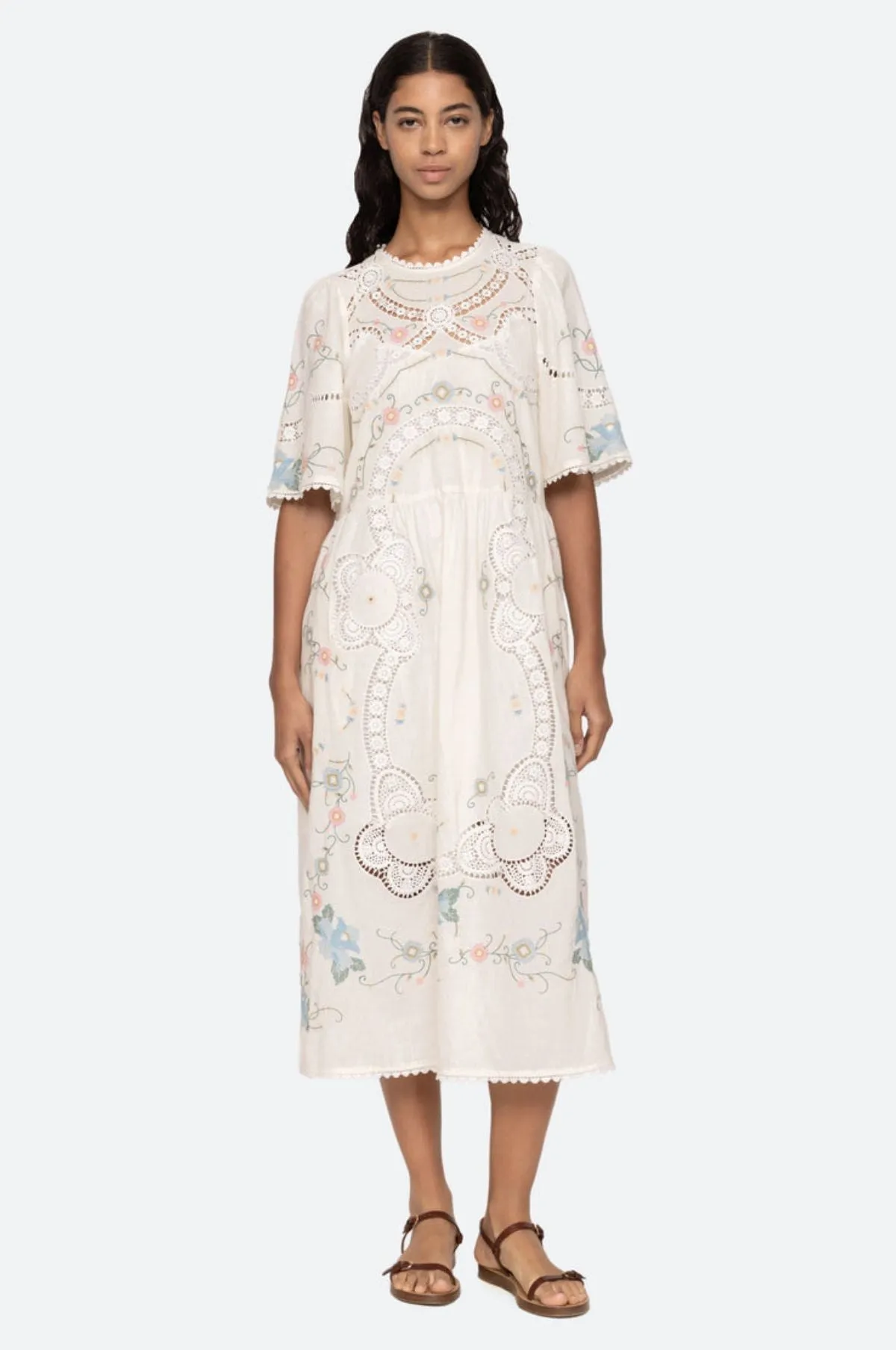 Vesna Embroidery S/Slv Dress White